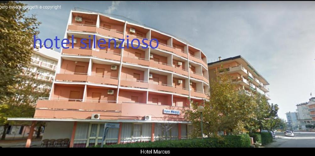 Hotel Marcus Cesena Bagian luar foto